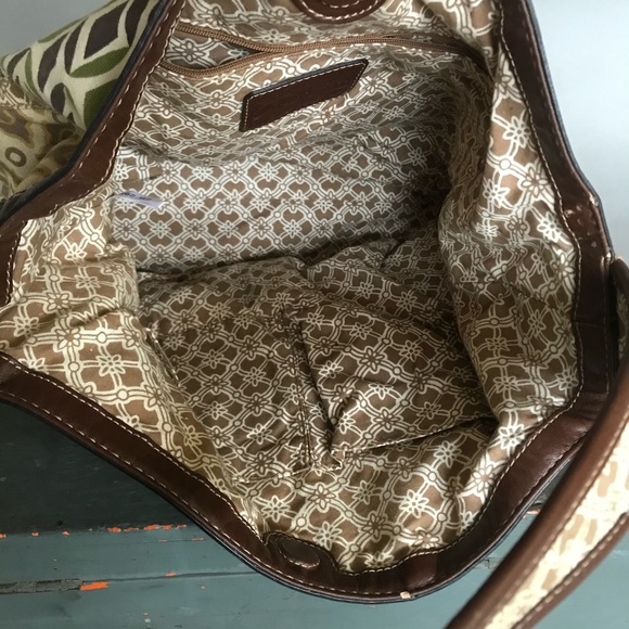 Fossil Fabric Floral Hobo - Picture 9 of 10